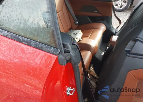 2024 BMW M4 Competition xDrive z USA, uszkodzony, nr VIN WBS33BA08RCP12811